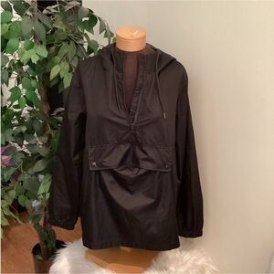 Xersion 1/4 zip pullover hooded jacket Woman’s size XL black front pocket